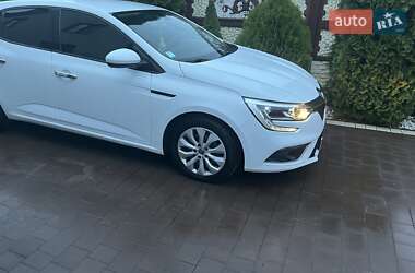 Хэтчбек Renault Megane 2016 в Степани