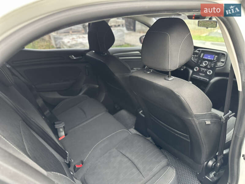 Хэтчбек Renault Megane 2018 в Виннице фото 10 Хэтчбек Renault Megane 2018 в Виннице