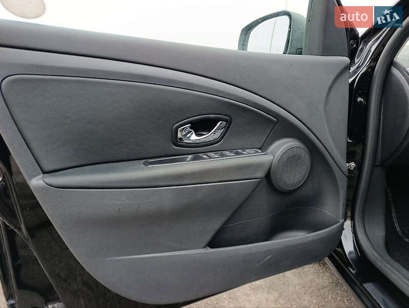 Универсал Renault Megane 2015 в Виннице фото 16 Универсал Renault Megane 2015 в Виннице
