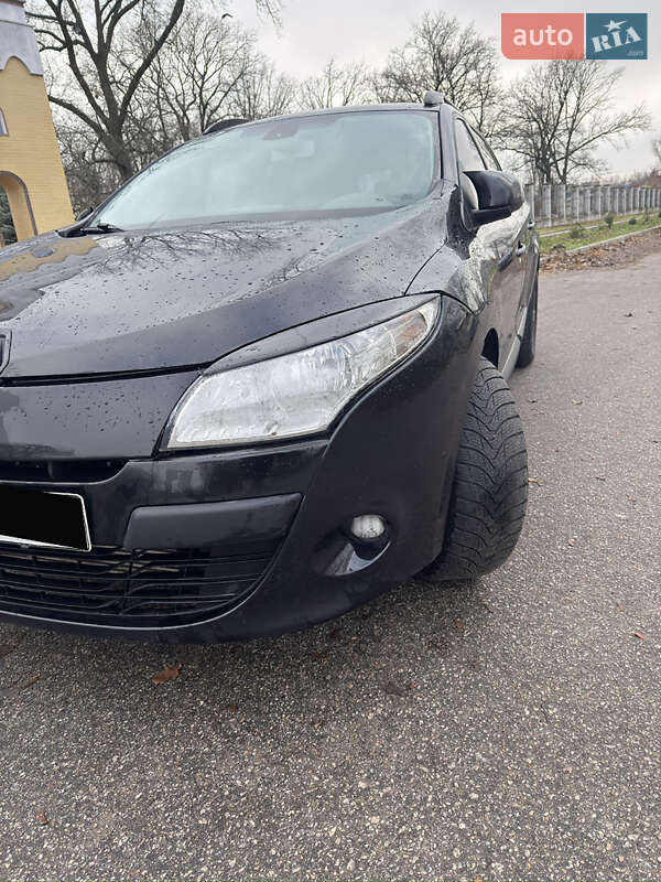 Renault Megane 2011 Renault Megane 2011