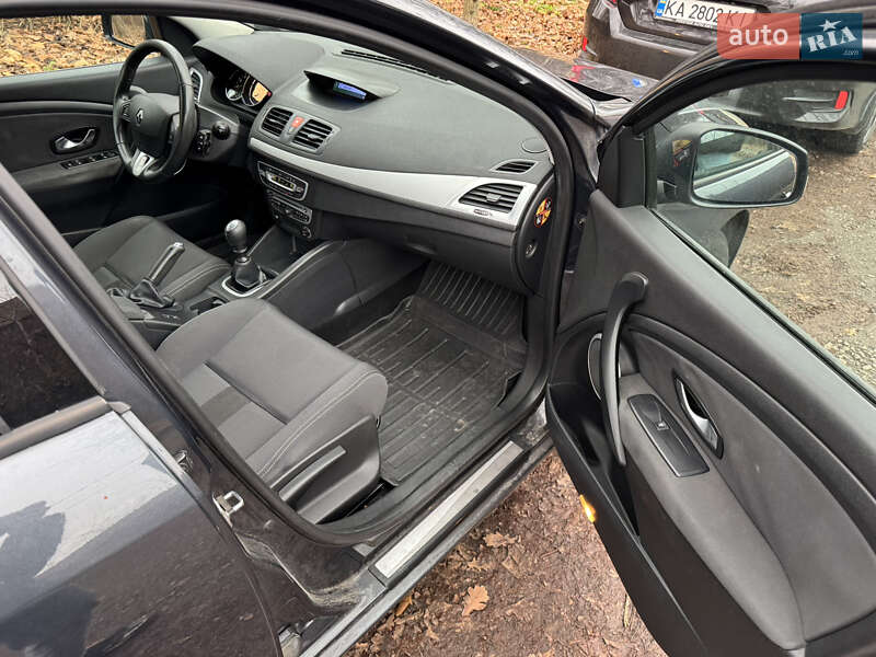 Хэтчбек Renault Megane 2009 в Киеве фото 15 Хэтчбек Renault Megane 2009 в Киеве