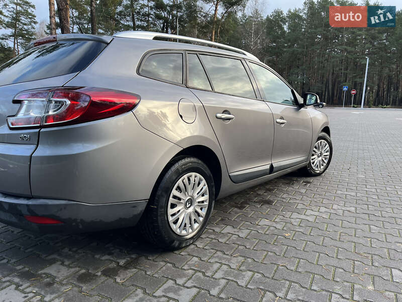 Универсал Renault Megane 2010 в Луцке