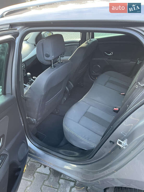 Универсал Renault Megane 2010 в Луцке