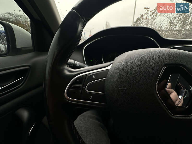 Универсал Renault Megane 2017 в Николаеве фото 18 Универсал Renault Megane 2017 в Николаеве
