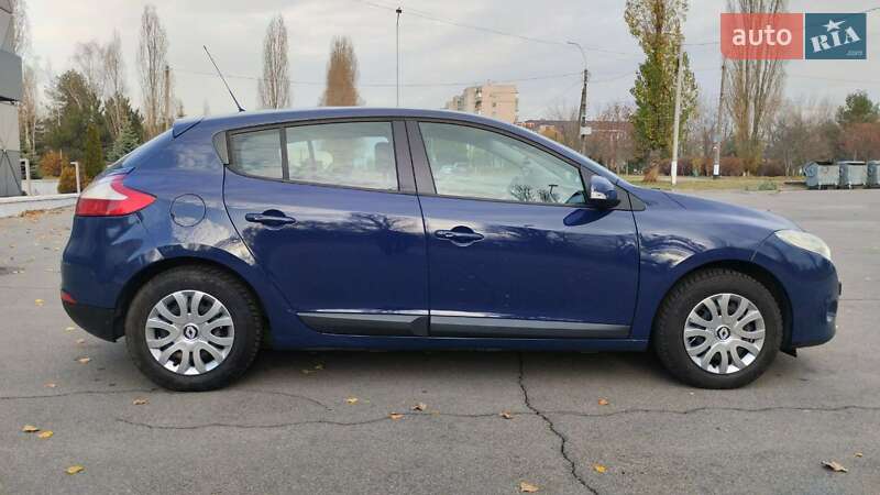 Хэтчбек Renault Megane 2010 в Горишних Плавнях