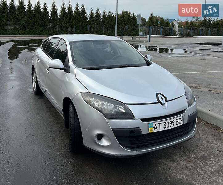 Универсал Renault Megane 2012 в Житомире фото Универсал Renault Megane 2012 в Житомире