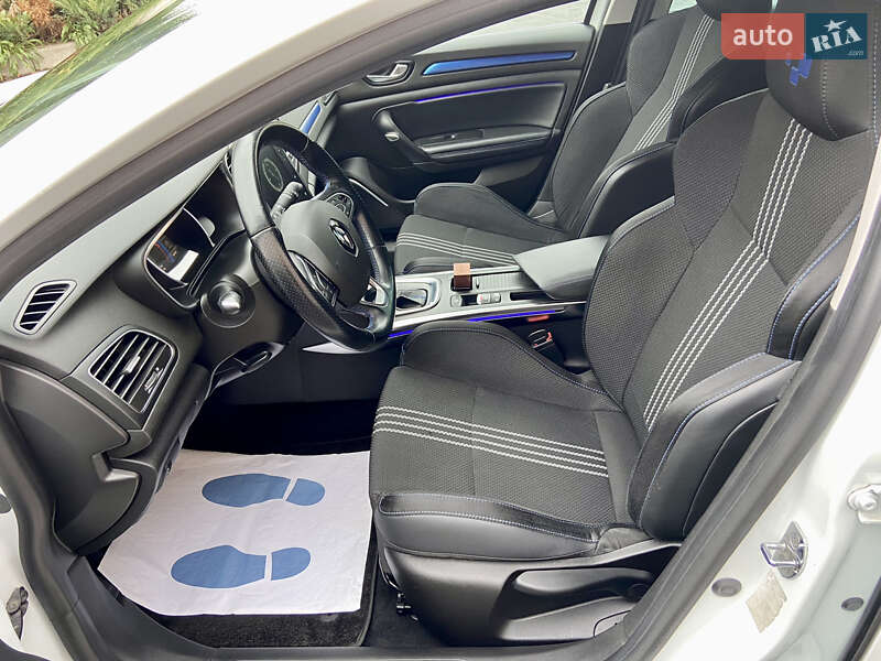 Хетчбек Renault Megane 2017 в Умані фото 41 Хетчбек Renault Megane 2017 в Умані