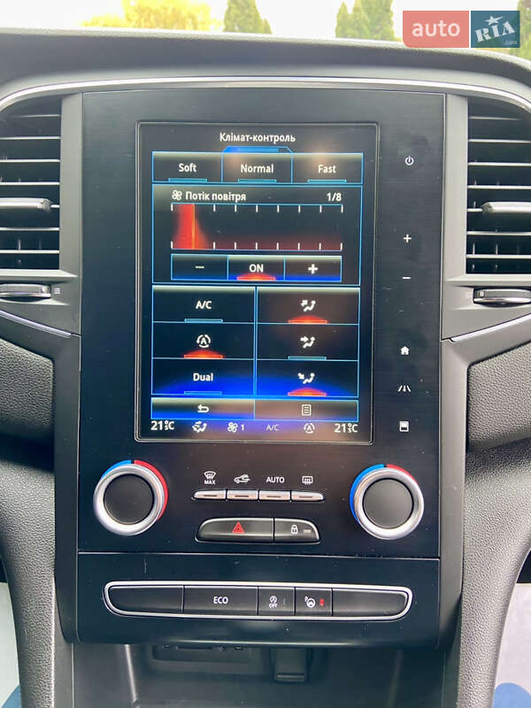 Хетчбек Renault Megane 2017 в Умані фото 76 Хетчбек Renault Megane 2017 в Умані