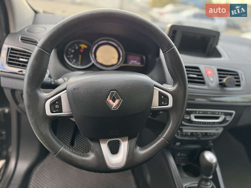 Універсал Renault Megane 2011 в Києві фото 16 Універсал Renault Megane 2011 в Києві