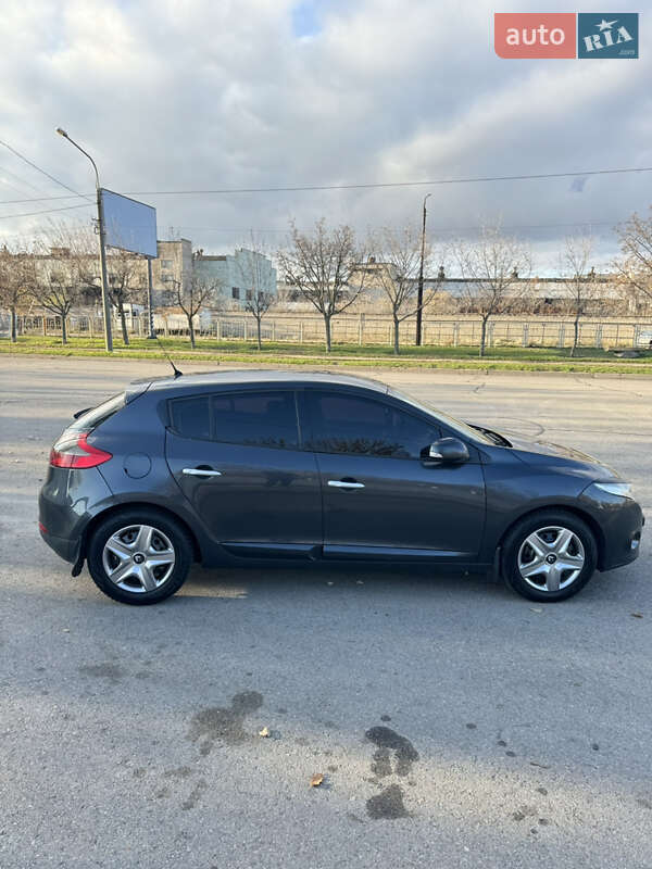 Хэтчбек Renault Megane 2009 в Запорожье