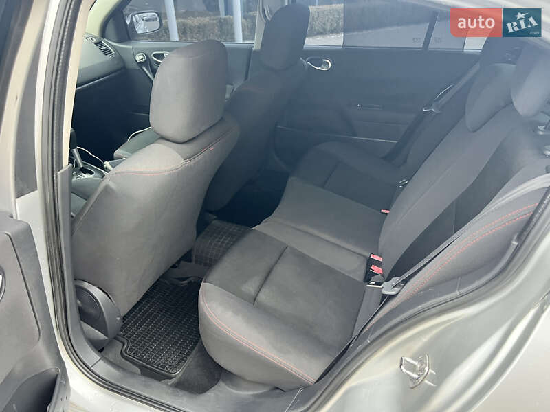 Седан Renault Megane 2007 в Черкасах фото 55 Седан Renault Megane 2007 в Черкасах