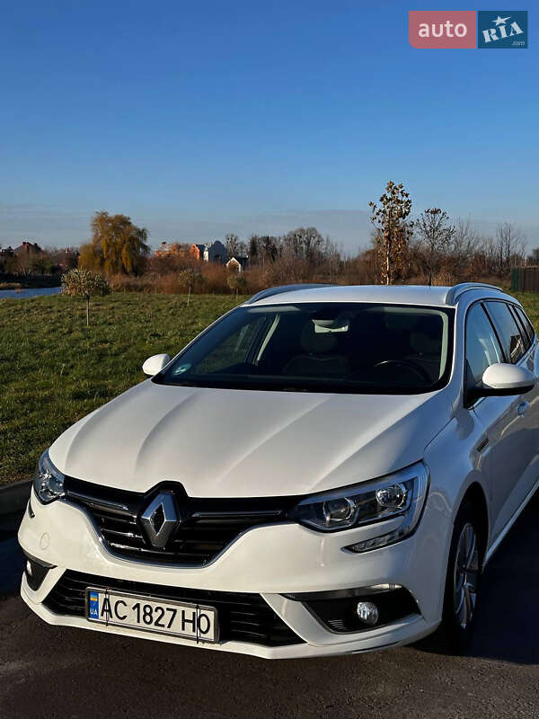 Универсал Renault Megane 2017 в Луцке фото Универсал Renault Megane 2017 в Луцке