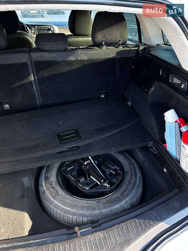 Универсал Renault Megane 2017 в Луцке фото 24 Универсал Renault Megane 2017 в Луцке