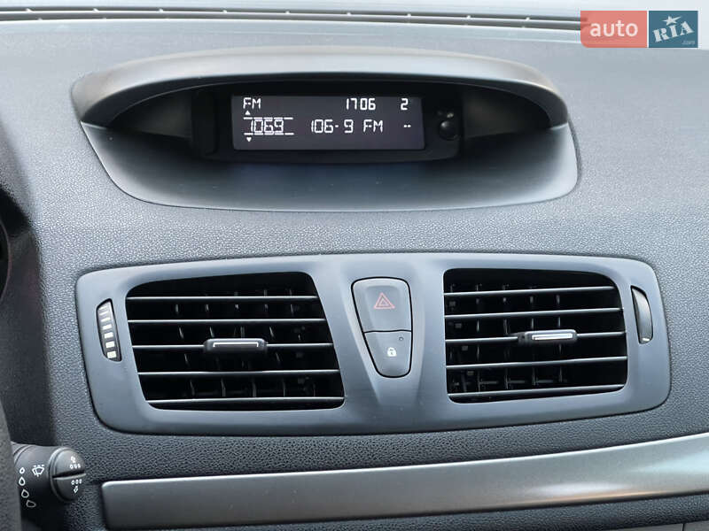 Универсал Renault Megane 2011 в Луцке