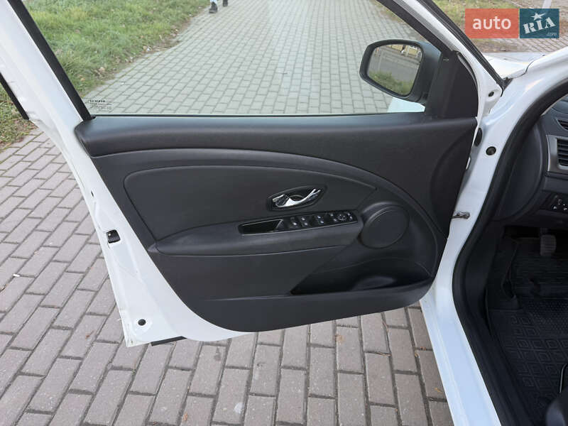 Универсал Renault Megane 2014 в Ровно