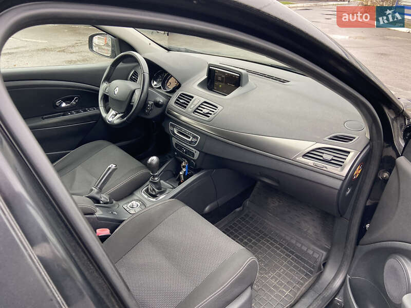 Универсал Renault Megane 2014 в Полтаве фото 13 Универсал Renault Megane 2014 в Полтаве