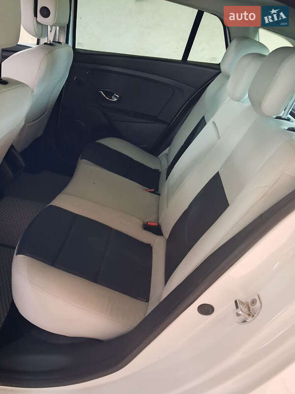 Універсал Renault Megane 2012 в Кам'янець-Подільському