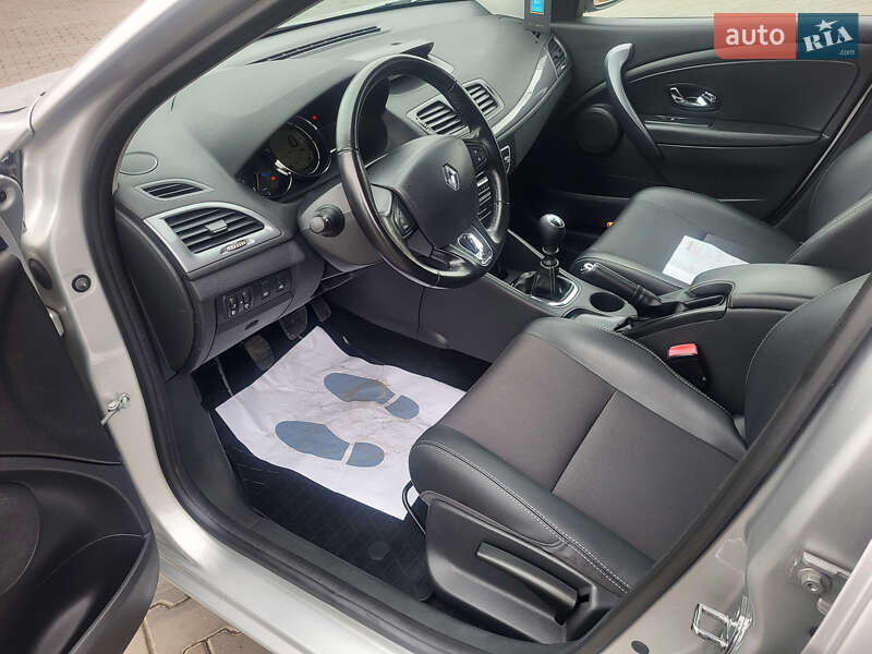 Універсал Renault Megane 2016 в Луцьку
