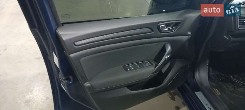 Универсал Renault Megane 2018 в Киеве