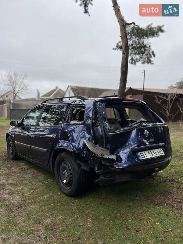 Универсал Renault Megane 2004 в Змиеве фото 7 Универсал Renault Megane 2004 в Змиеве