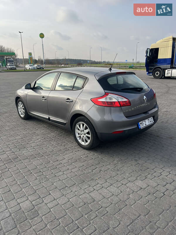 Хэтчбек Renault Megane 2011 в Радивилове