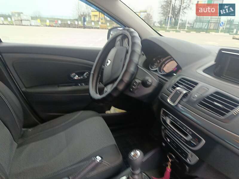 Универсал Renault Megane 2015 в Южноукраинске