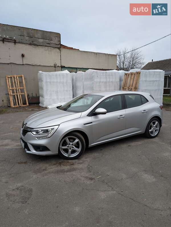 Хэтчбек Renault Megane 2017 в Миргороде фото 3 Хэтчбек Renault Megane 2017 в Миргороде