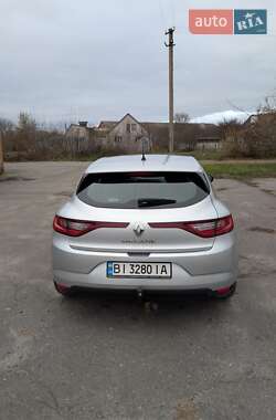 Хэтчбек Renault Megane 2017 в Миргороде