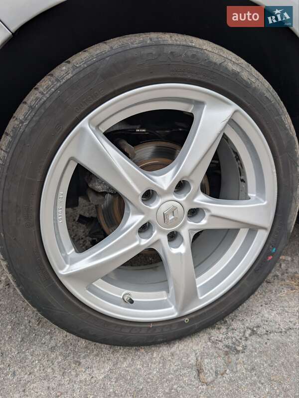 Хэтчбек Renault Megane 2017 в Миргороде фото 13 Хэтчбек Renault Megane 2017 в Миргороде