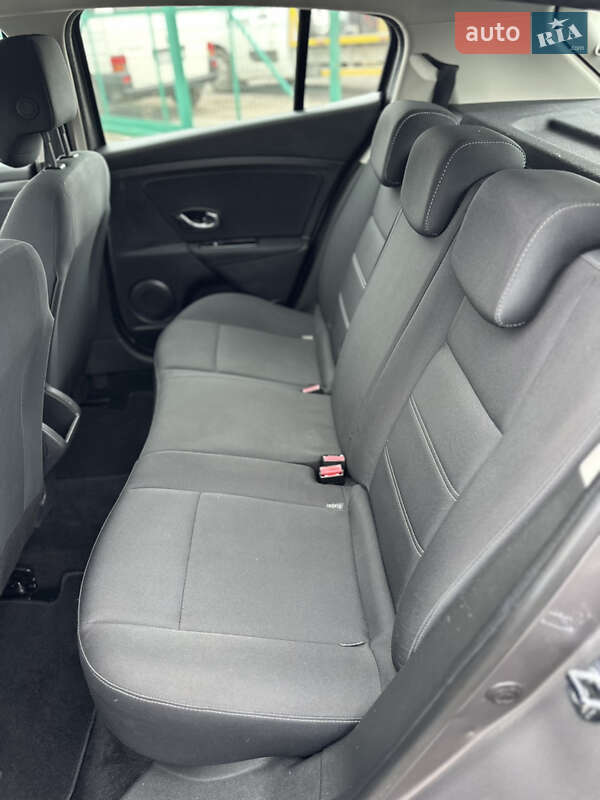 Хэтчбек Renault Megane 2013 в Виннице