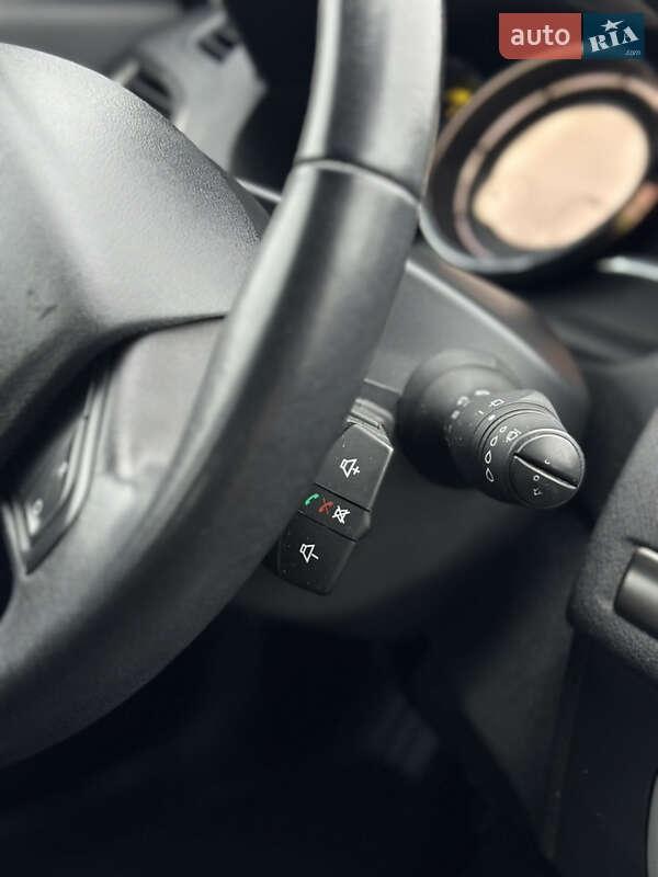 Хэтчбек Renault Megane 2013 в Виннице