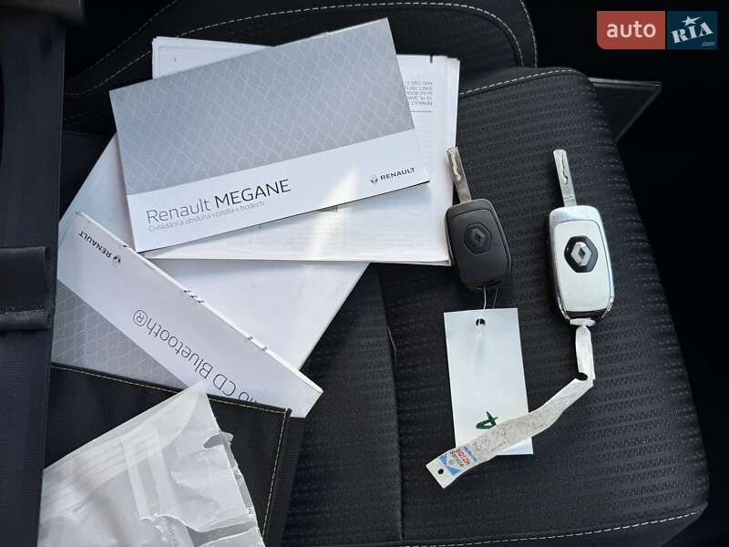 Хэтчбек Renault Megane 2017 в Калуше фото 17 Хэтчбек Renault Megane 2017 в Калуше