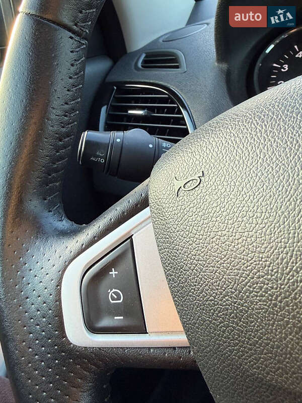 Универсал Renault Megane 2012 в Стрые фото 48 Универсал Renault Megane 2012 в Стрые