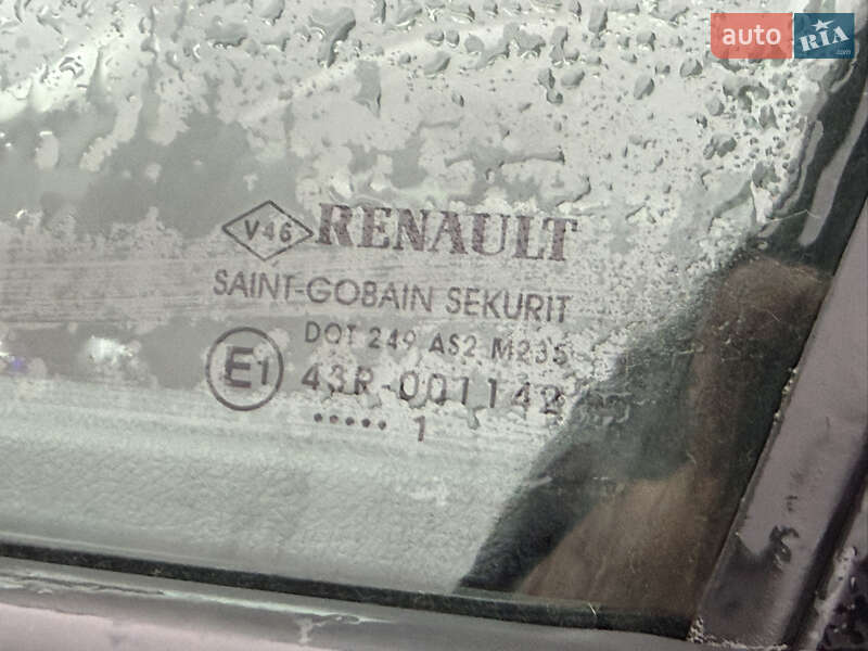 Хэтчбек Renault Megane 2011 в Луцке фото 13 Хэтчбек Renault Megane 2011 в Луцке