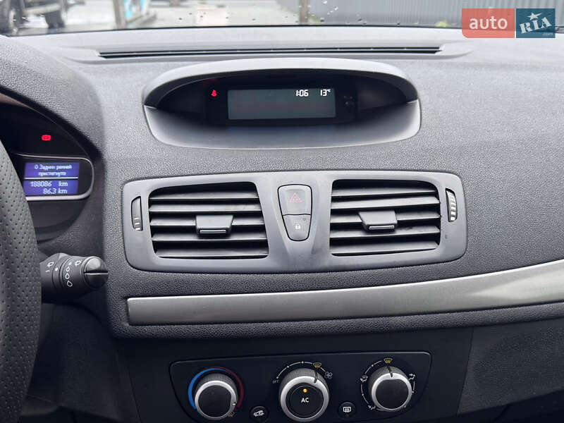 Хэтчбек Renault Megane 2013 в Полтаве