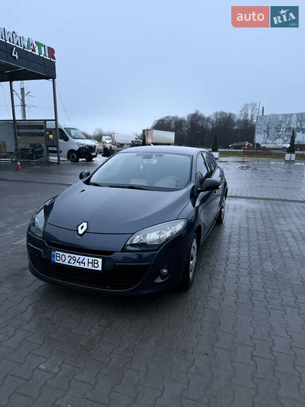Хэтчбек Renault Megane 2011 в Тернополе