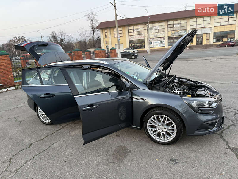 Универсал Renault Megane 2020 в Днепре фото 94 Универсал Renault Megane 2020 в Днепре