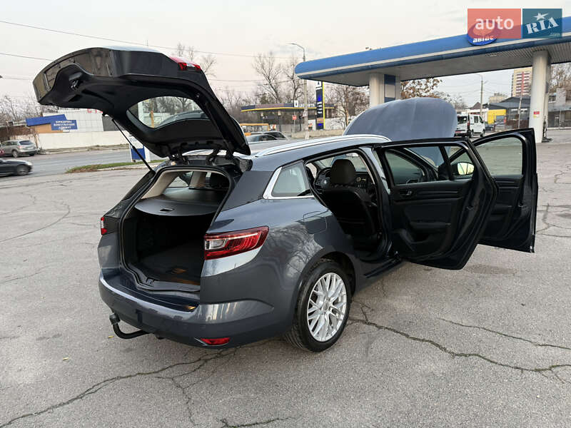 Универсал Renault Megane 2020 в Днепре фото 98 Универсал Renault Megane 2020 в Днепре