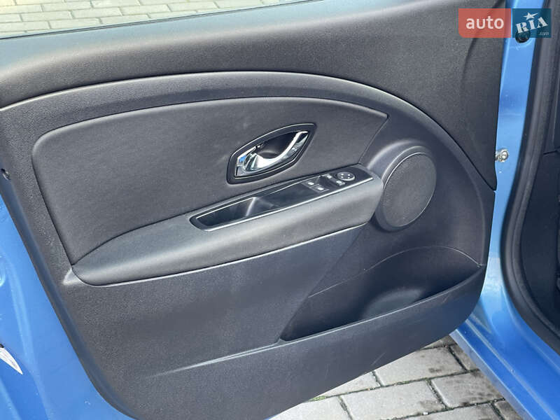 Универсал Renault Megane 2015 в Полтаве