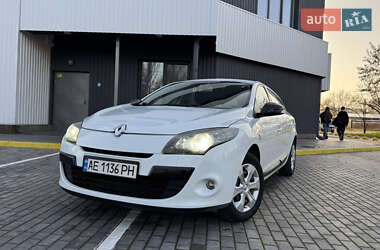 Хетчбек Renault Megane 2011 в Кам'янському
