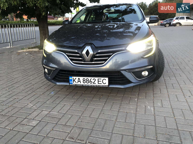 Хэтчбек Renault Megane 2017 в Киеве