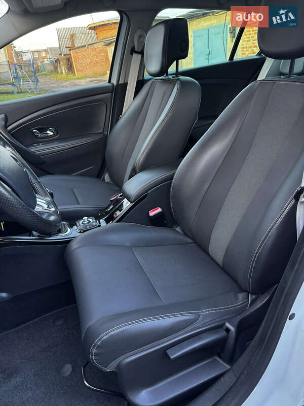 Универсал Renault Megane 2013 в Полтаве фото 29 Универсал Renault Megane 2013 в Полтаве