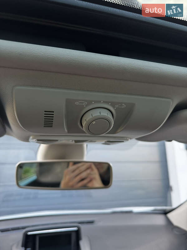 Универсал Renault Megane 2013 в Полтаве фото 38 Универсал Renault Megane 2013 в Полтаве