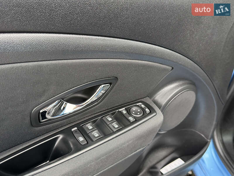 Универсал Renault Megane 2013 в Стрые фото 39 Универсал Renault Megane 2013 в Стрые