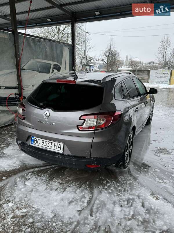 Универсал Renault Megane 2012 в Мервичах