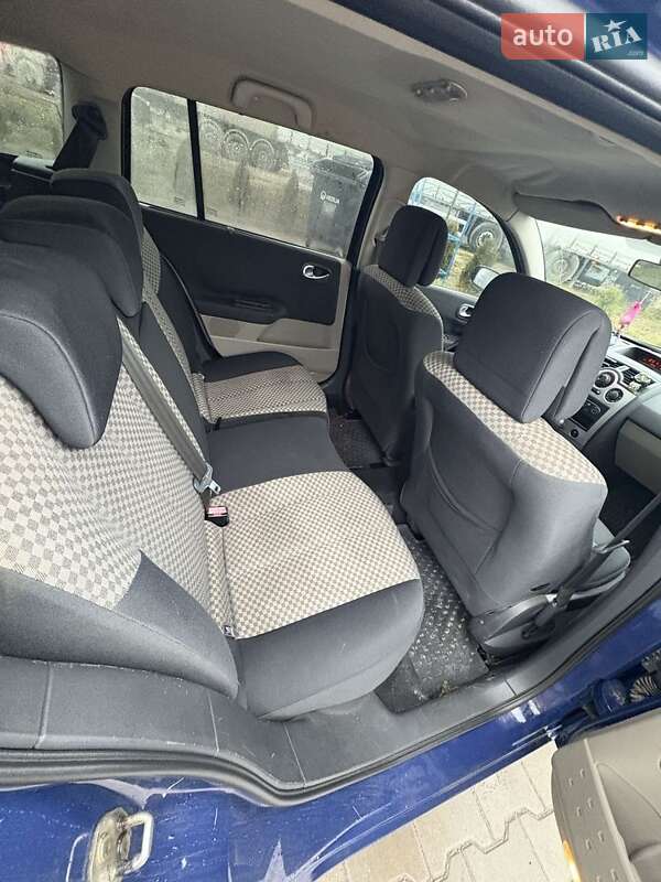 Универсал Renault Megane 2004 в Тернополе фото 4 Универсал Renault Megane 2004 в Тернополе
