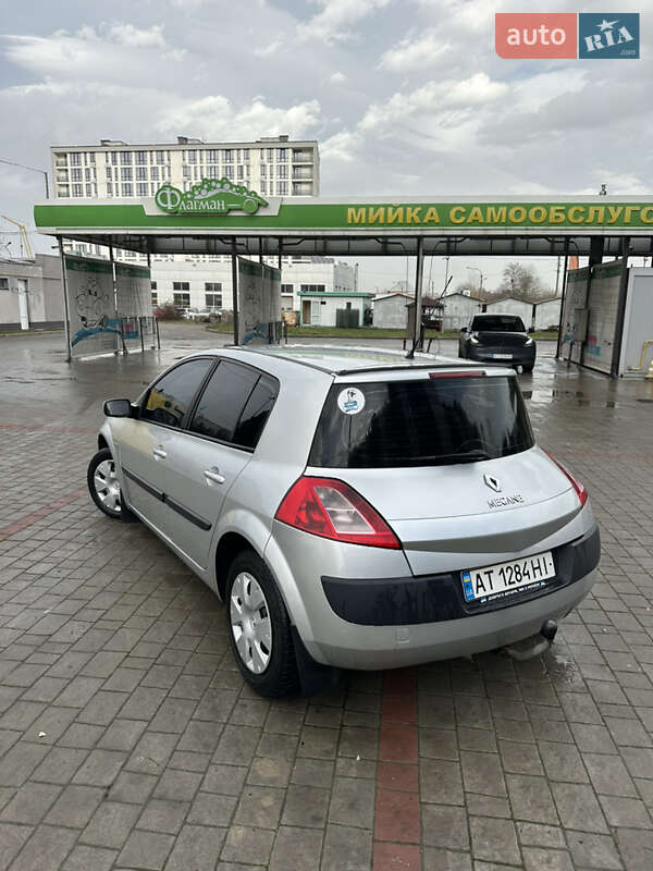 Хэтчбек Renault Megane 2004 в Ивано-Франковске