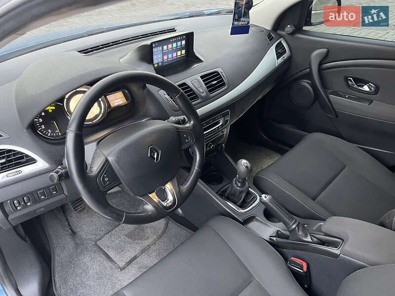 Универсал Renault Megane 2014 в Запорожье фото 22 Универсал Renault Megane 2014 в Запорожье