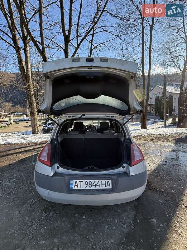 Хэтчбек Renault Megane 2003 в Яремче