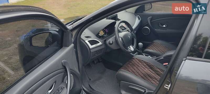 Универсал Renault Megane 2010 в Зачепиловке